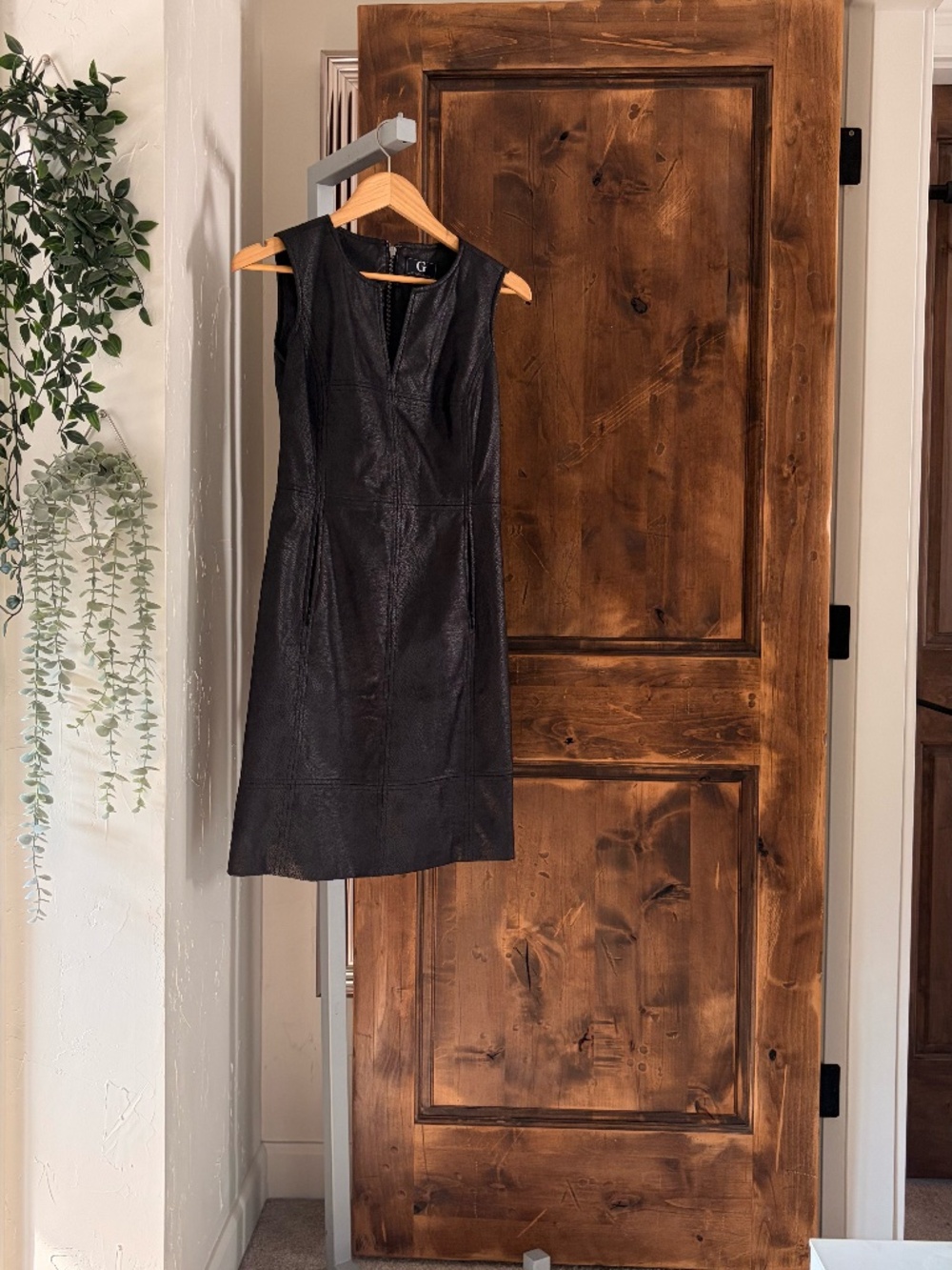 G by Giuliana Textured Faux‑Leather Zip‑Front Dress – Size 4